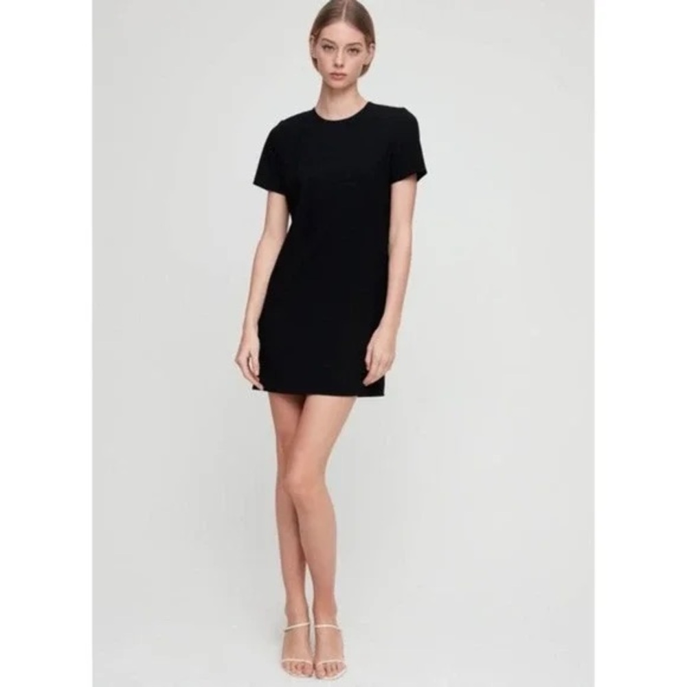 Aritzia Babaton Classic Crepe Black T-Shirt Dress